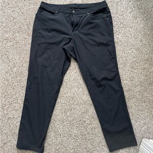Men’s Lululemon ABC pant